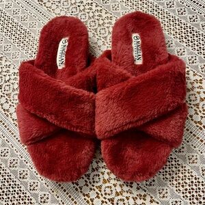 Magellan Outdoors Women's Crossband 9